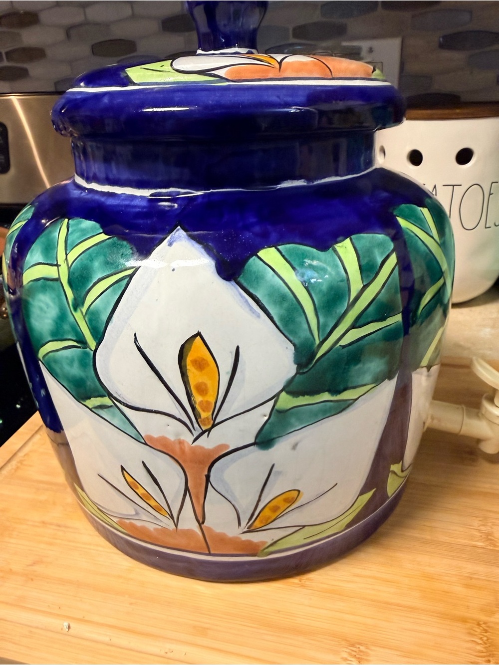 Hand-Painted Ceramic Water Dispenser in Blue and Green - Picture 9 of 10